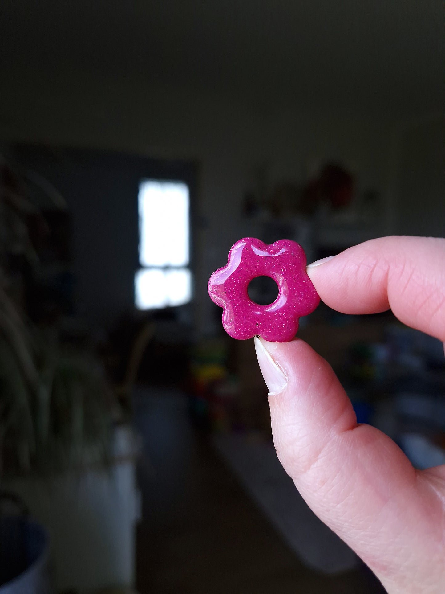 Pampilles Fushia pailletté 🎀 (sans créoles) finition brillante.