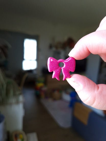 Pampilles Fushia pailletté 🎀 (sans créoles) finition brillante.